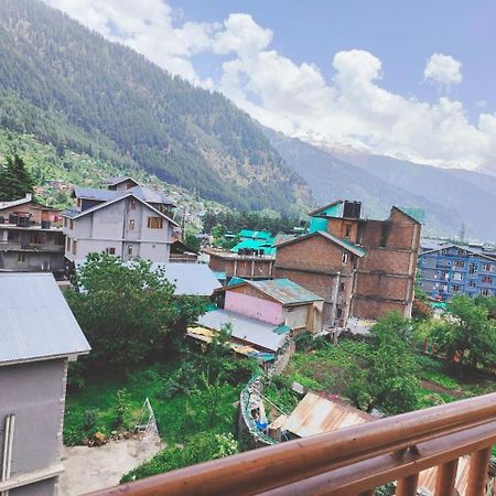 Hotel Hadimba Regency ! Free 4 Wheeler Parking ! Mountain View Rooms ! Near Mall Road Manali Екстериор снимка